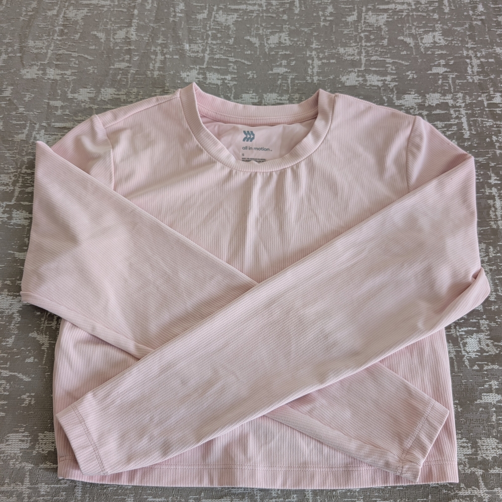 All In Motion Light Pink Long Sleeve Crop Top